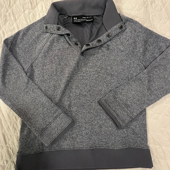 Under Armour Charcoal Athletic Hoodie - Picture 1 of 3